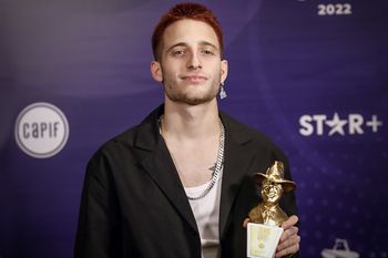 wos se llevo el oro: conoce todos los ganadores de los premios gardel 2022