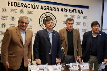 Carlos Iannizzotto (CONINAGRO), Daniel Pelegrina (SRA), Carlos Achetoni (FAA) y Dardo Chiesa (CRA)