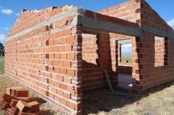 un albanil de 26 anos murio electrocutado por descarga de una amoladora