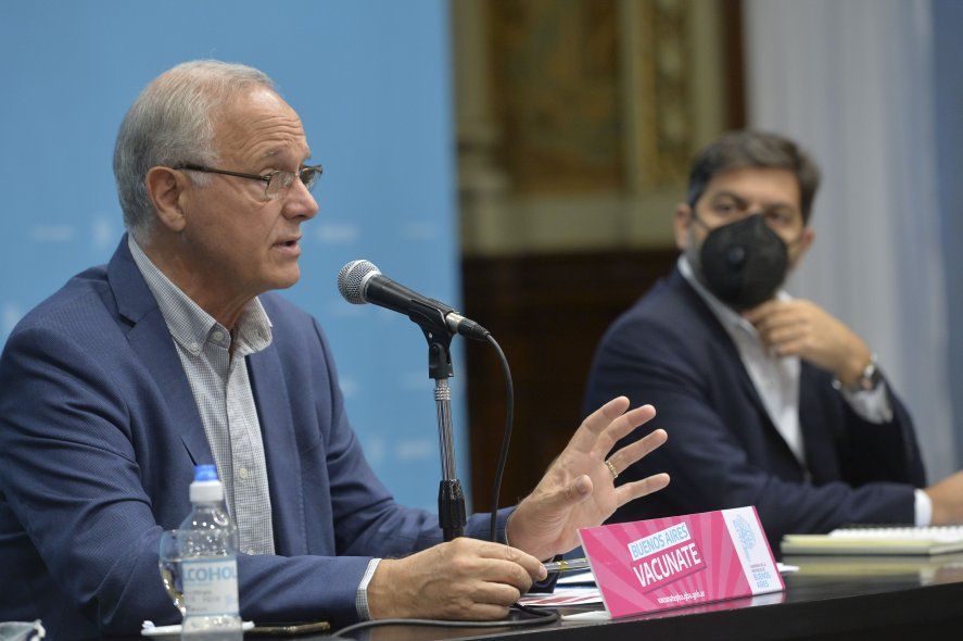 PCR truchos: Gollan dijo que se implementarán nuevos controles para evitar nuevos turistas con coronavirus. 