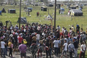 La toma de Guernica, lejos de una solución. 