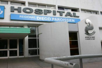 El remisero de 44 años quedó internado y fue operado. Pelea por su vida
