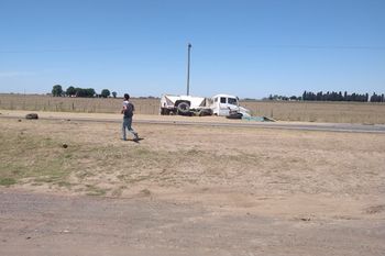 El camión que participó del accidente en San Antonio de Areco  