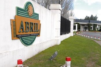 El robo en el country fue descubierto el viernes por un empleado de seguridad