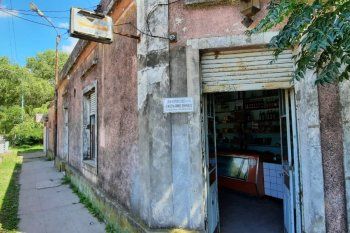 La fachada del viejo almacén El Pato, en Brandsen