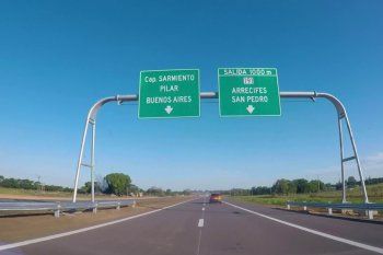 Dos delincuentes se robaron un camión cargado con trapos de piso, franelas y rejillas