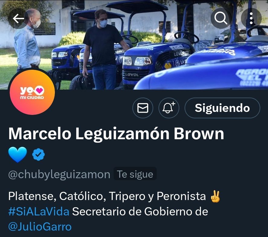 Así se presenta el funcionario de la Municipalidad de La Plata en su perfil de Twitter 