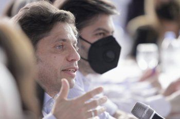 Axel Kicillof se despegó de las declaraciones de Andrés Larroque, respaldado por Carlos Bianco.