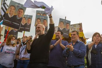 Junto a Horacio Rodríguez Larreta, Hernán Bertellys y Alejandro Vieyra 