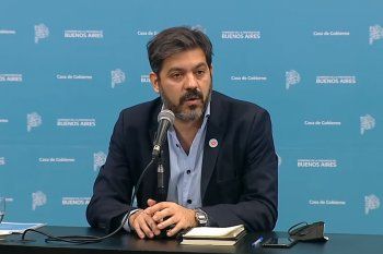 El jefe de Gabinete bonaerense, Carlos Bianco, opinó sobre los covidiotas.