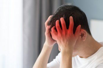 contracturas y dolores corporales: lo que el home office nos dejo