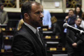 bahia blanca: fabian tuya renuncio a su cargo municipal