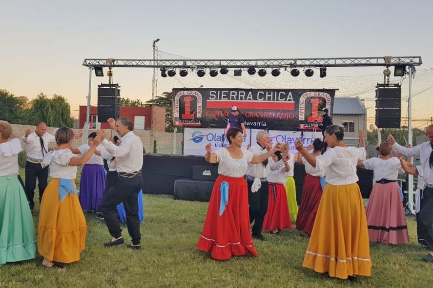 Fiesta del granito rojo en Sierra Chica 