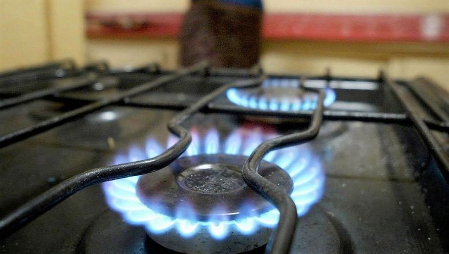 Las personas con DNI finalizado en 6, 7, 8 y 9 podrán inscribirse al formulario de RASE para continuar con los subsidios de luz y gas. 