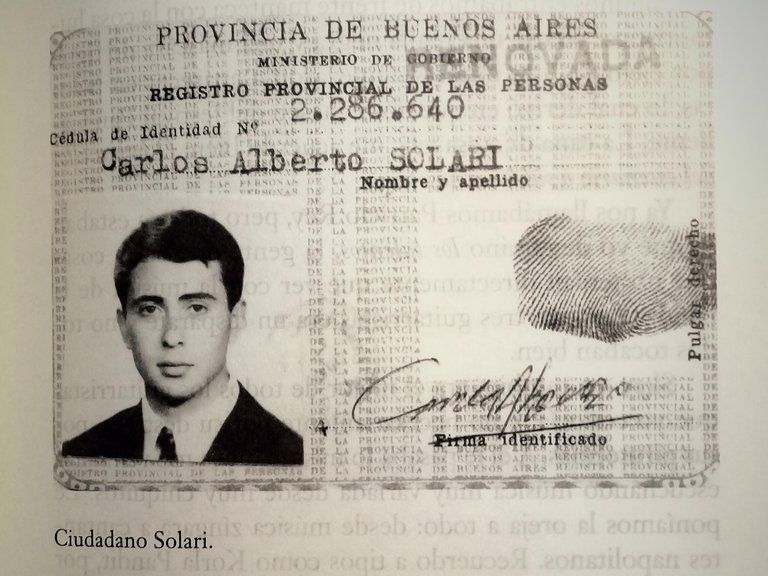 Cédula de identidad de Carlos Indio Solari 