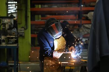 La industria creció 2,2% en los primeros cinco meses del año