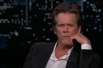 Kevin Bacon reaccionó al local de hamburguesas que lleva su nombre