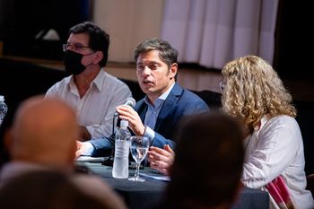 Axel Kicillof y Alberto Sileoni, titular de Educación bonaerense
