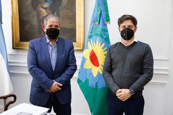 El gobernador Axel Kicillof exigió a la oposición que se deje de hinchar y apruebe la ley de jubilaciones del Banco Provincia.