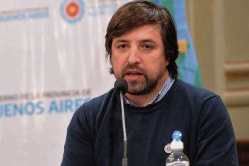 Kreplak aclaró que con las primeras 120.000 dosis no secubre la totalidad de los trabajadores de la salud