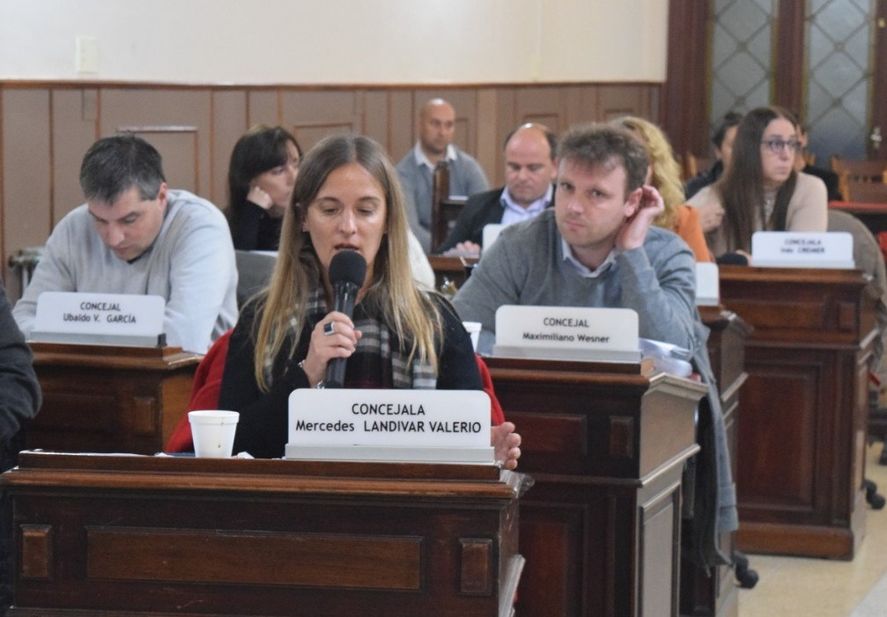 La titular del interbloque del Frente de Todos en Olavarría acusó al Ejecutivo de complicidad con el hecho de corrupción denunciado 