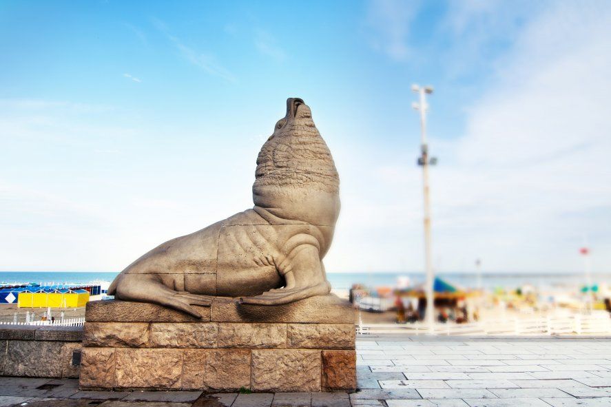 La ciudad se prepara para recibir la última tanda de turistas durante semana santa.
