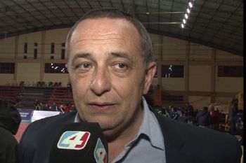 El mosquito José Montesano: el relator que se volvió tendencia por su energía en las madrugadas tiene una dura historia detrás. 