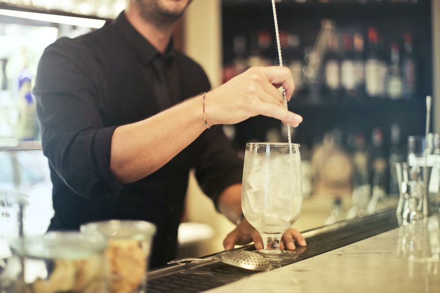 El despliegue de la AFIP fue sobre hoteles, bares, cervecerías, paradores, balnearios y locales bailables, que son los más concurridos en temporada.