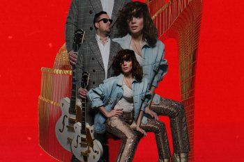 Nena X es el alter ego de la cantante argentina Sophie Miranda De Matteis, quien acompañada por el productor musical, guitarrista y artista visual Pedro De Matteis le dan vida a este proyecto.