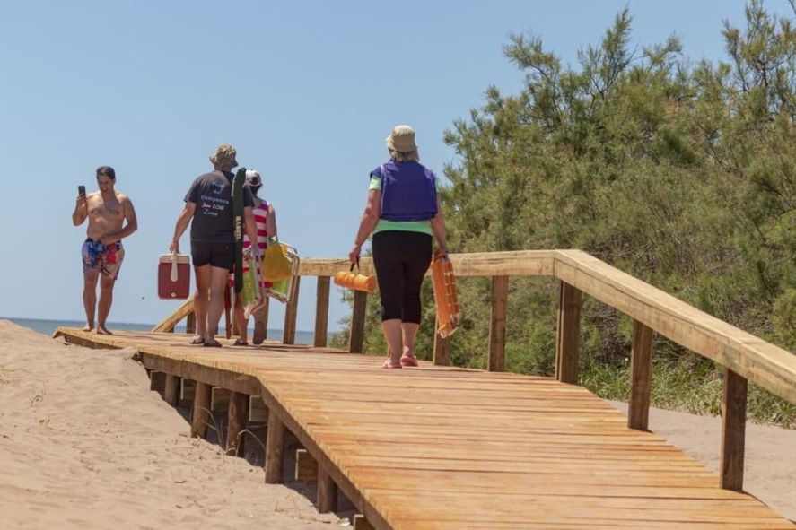 A las diversas actividades para toda la familia que se realizan durante este verano en el Partido de la Costa, se suman visitas guiadas y circuitos de museos.