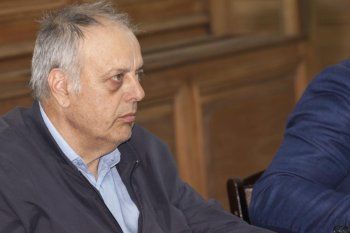 El intendente de General Lavalle, José Rodríguez Ponte, debió ser internado de urgencia tras descompensarse este mediodía en su domicilio.