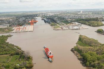 El Puerto La Plata y un ambicioso proyecto: buscan  transportar pasajeros a Uruguay