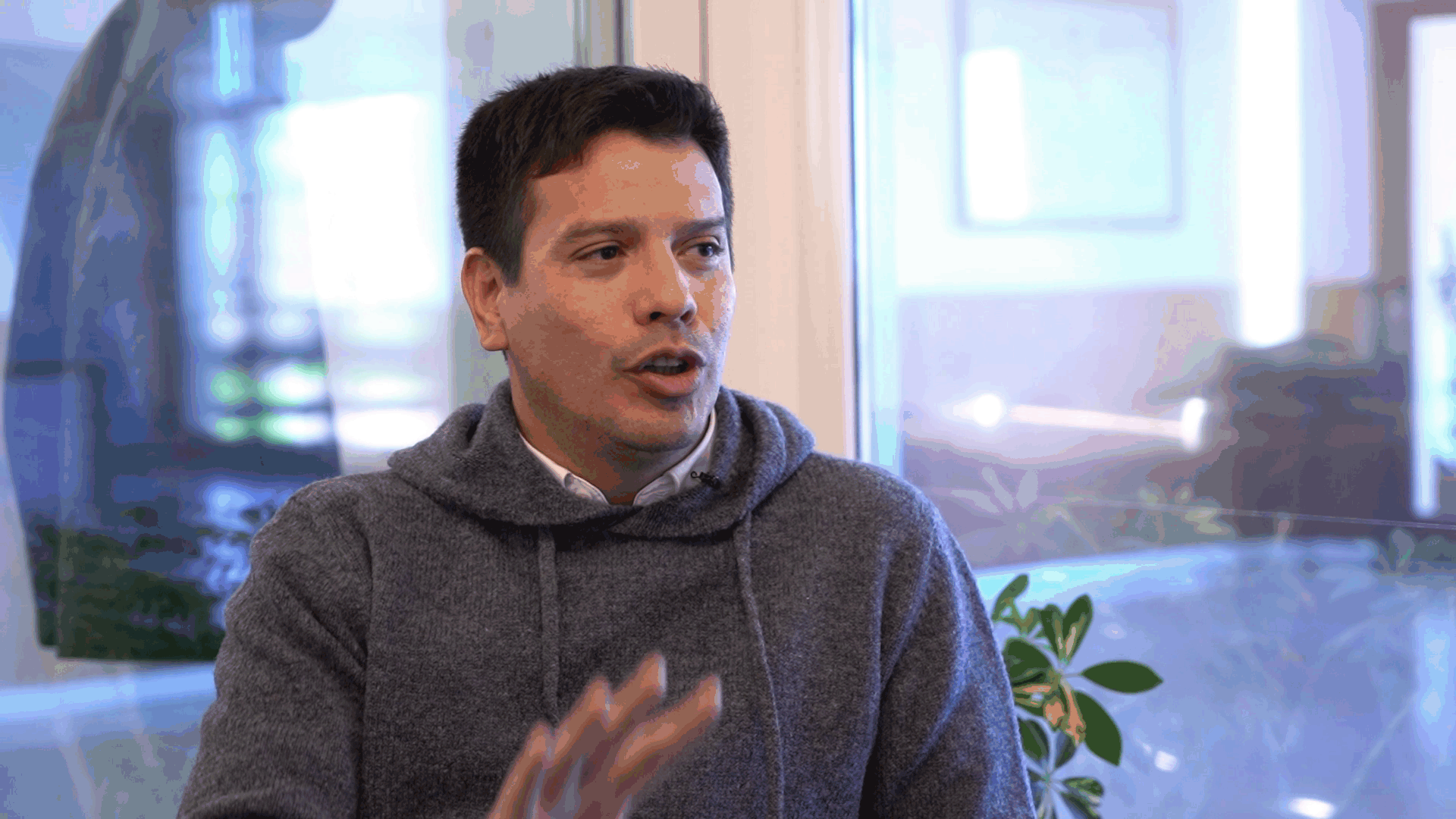 cristian cardozo: creemos en un desarrollo de la comunidad con educacion, cultura, deporte y salud