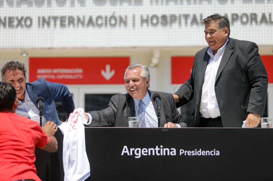 En el marco de la inauguración del Hospital Rubén Caporaletti, Alberto Fernández defendió su gestión y la obra pública y volvió a criticar a Mauricio Macri.