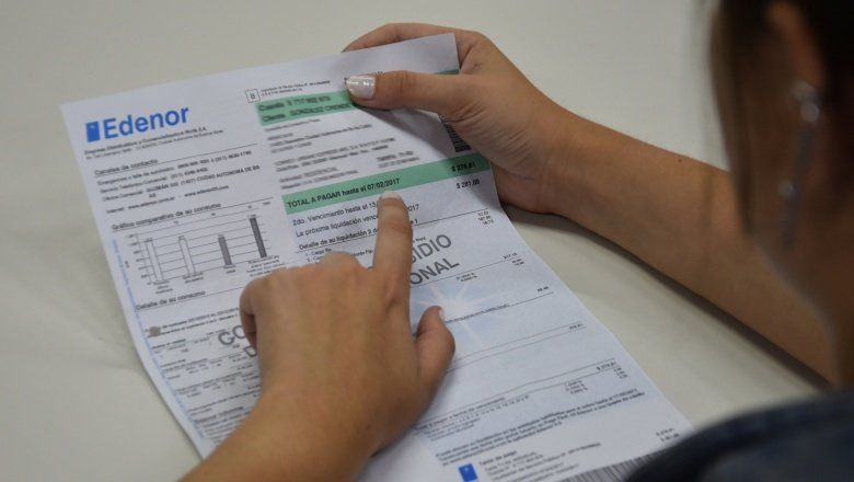 El ENRE lanzó una multa millonaria contra las consecionarias de energía eléctrica Edenor y Edesur por diferentes incumplimientos.