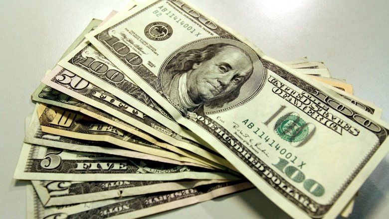 El Gobierno continúa negociando con el FMI para renegociar la deuda