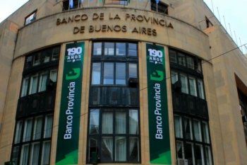 por el temor al ?corralito?, los ahorristas se enfrentan a un miedo peor: las salideras