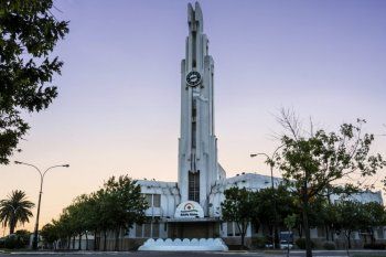 con dos candidatos a senadores, adolfo alsina sorprendio en el cierre de listas