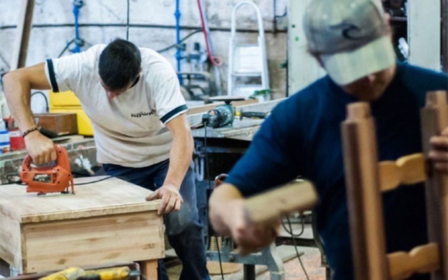 La producción de las pymes industriales acumula una baja de 19,3% en los primeros nueve meses del año