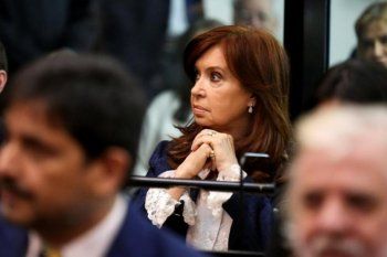 una jueza denuncio presiones en la causa del memorandum con iran y cfk apunto contra el macrismo