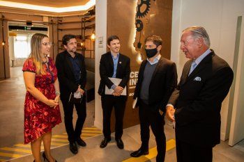 Axel Kicillof se reunió con representantes de la UIA. Antes fue el turno de Alejandro Granados, Daniela Vilar y empresarios PyMEs.