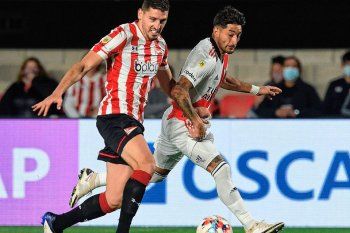 Rogel tuvo un gran partido para Estudiantes ante River.