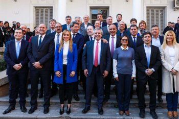 estamos junto al presidente: contundente mensaje de apoyo de los gobernadores