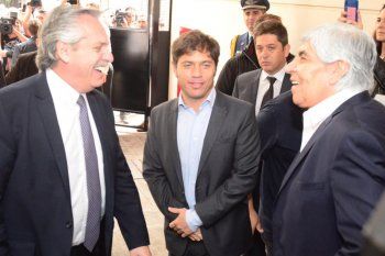 Alberto, Kicillof y los Moyano se encuentran en el Día del Camionero