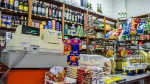 El nuevo mapa del consumo: menos efectivo, más pymes y tarjetas para sobrevivir