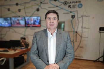 Daniel Arroyo y la polémica de los planes sociales. Las imágenes de esta nota fueron tomadas con un Motorola Moto G52.