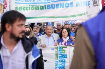 El gremio confirmó la medida de fuerza tras una negociación fallida con los empresarios del sector y no funcionarán los bancos.