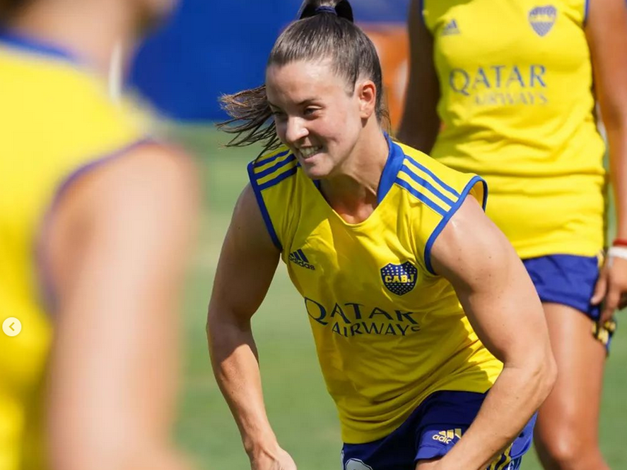 Amancay Urbani vuelve al fútbol femenino de AFA luego de cuatro años en España.