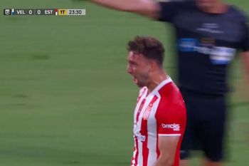 sebastian boselli, salto de gol a lo tata brown y festejo especial