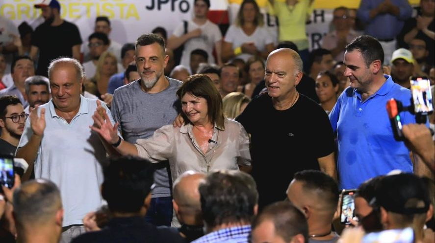 Patricia Bullrich llevó a Gerardo Milman al lanzamiento de Néstor Grindetti como precandidato a gobernador.